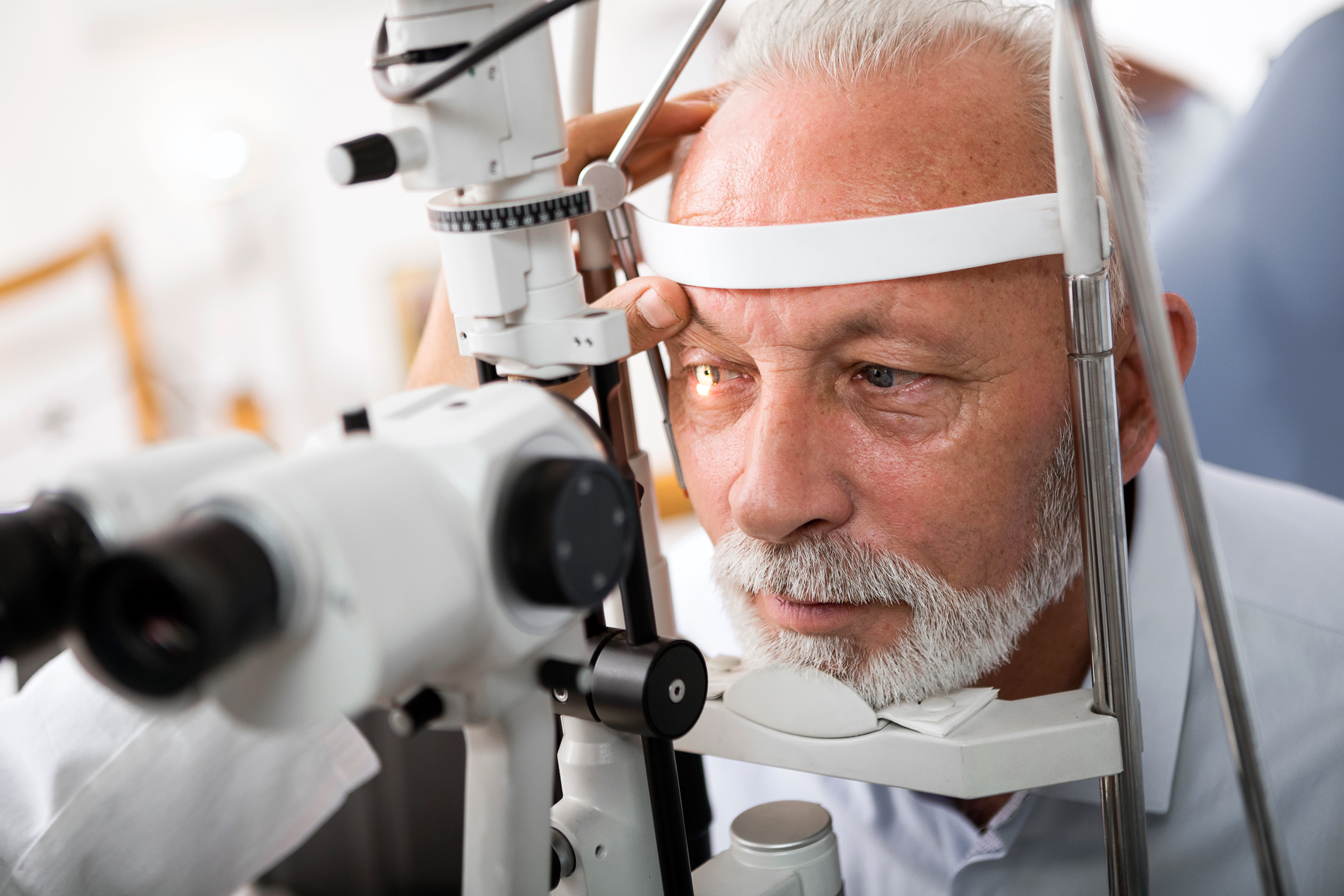 Cataract surgery NHS or Private? What are the differences